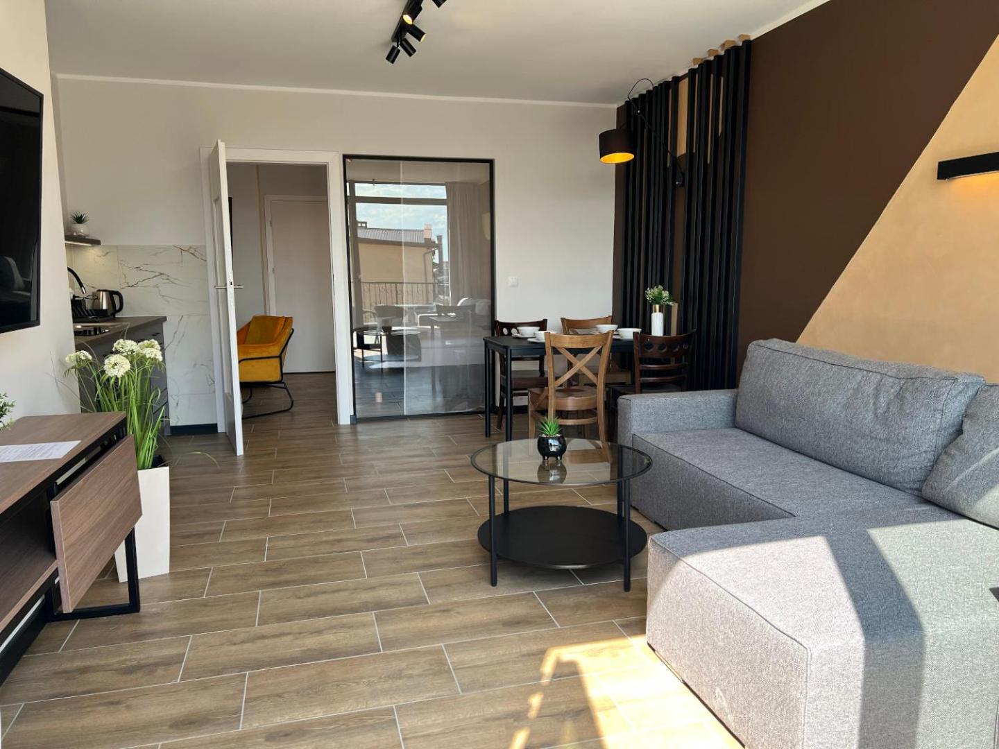 Party Avangarde Apartments City Center Леба Экстерьер фото